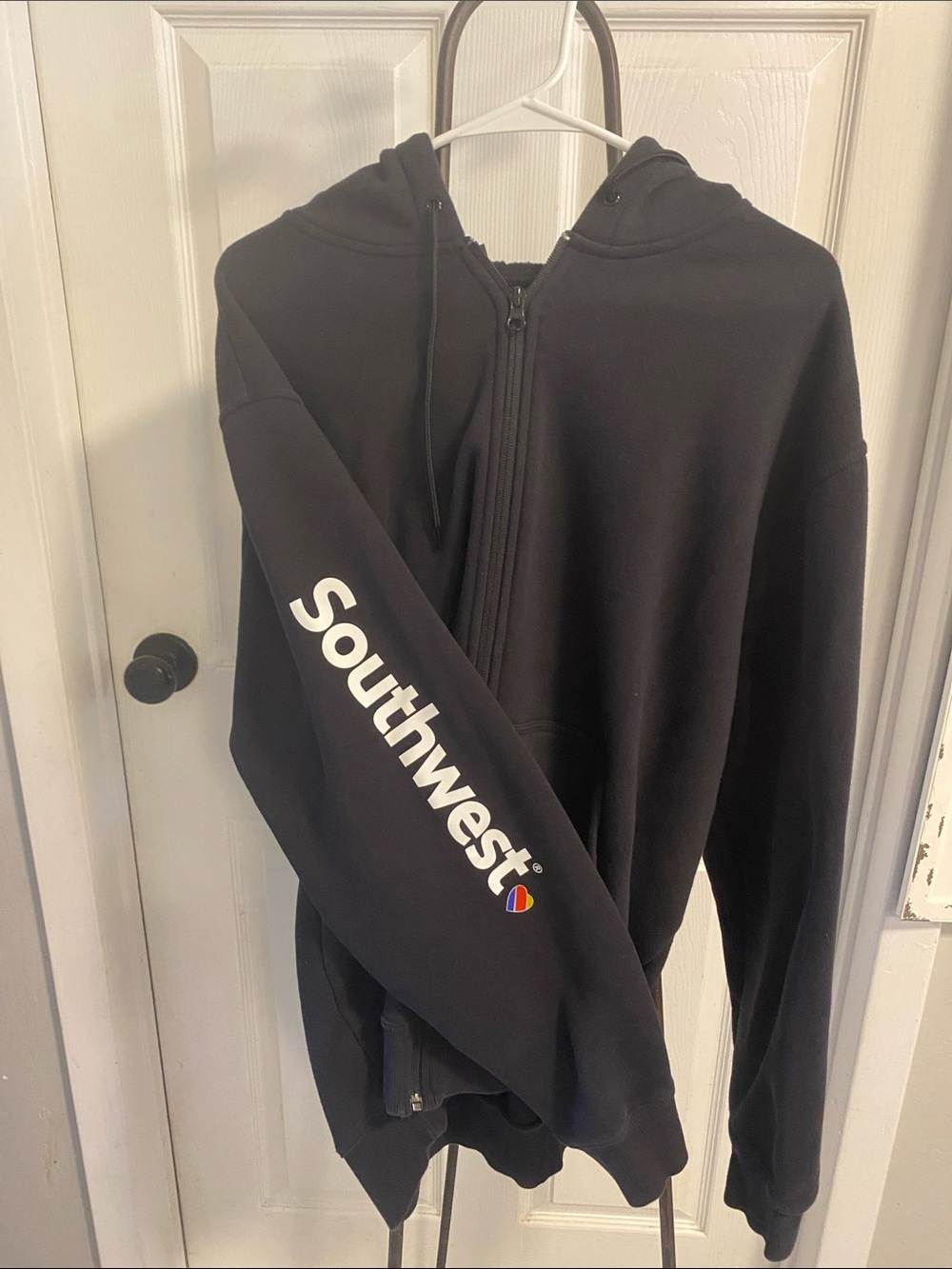 Southwest Men’s Black Zip-Up Hoodie Sweater